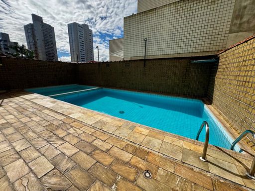 piscina adulto e infantil