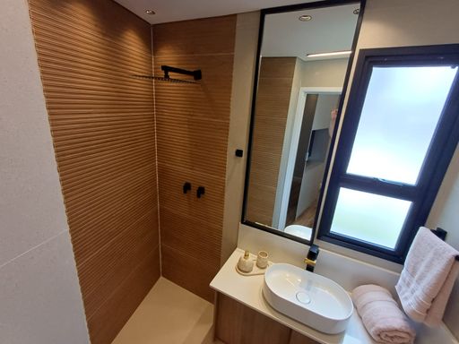 foto do decorado do banheiro da suíte