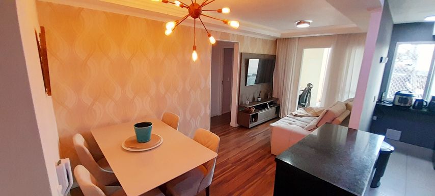 sala 2 ambientes com acesso a varanda envidraçada