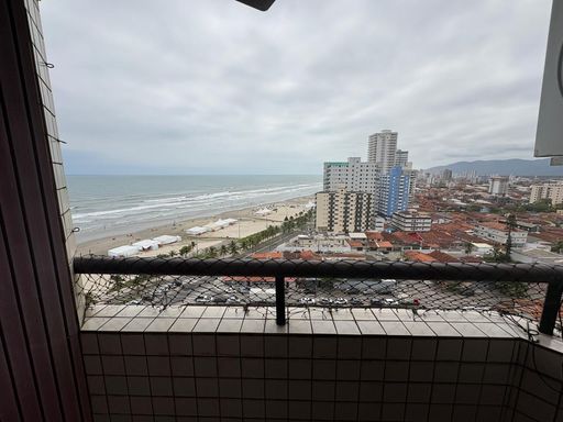 vista mar lateral privilegiada da sacada do dormitório