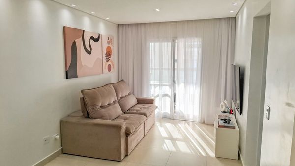 ampla sala 2 ambientes com acesso a varanda gourmet