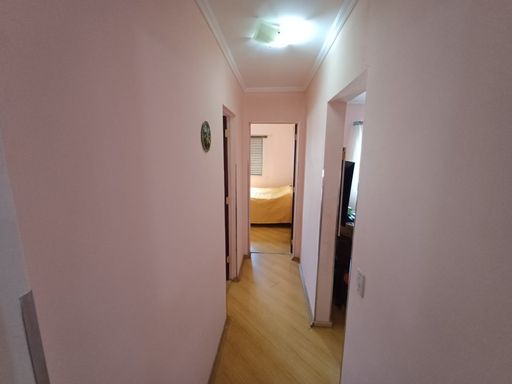 corredor de acesso aos dormitórios