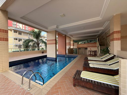 piscina com vista livre