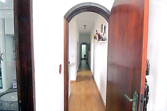 corredor de acesso aos dormitórios