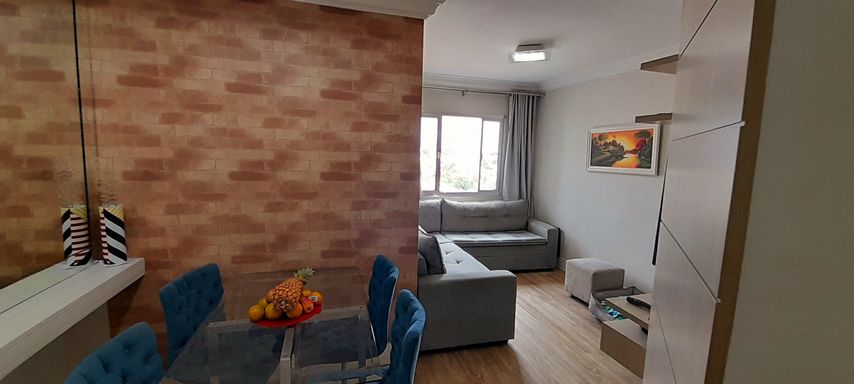 sala ampla em L 2 ambientes com vista livre, andar alto
