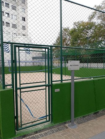 quadra de beach tennis
