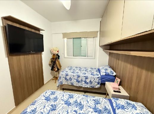 suíte 2 com armários planejados