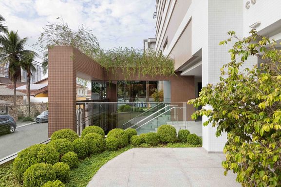 Entrada principal do Maison Coralon Residence