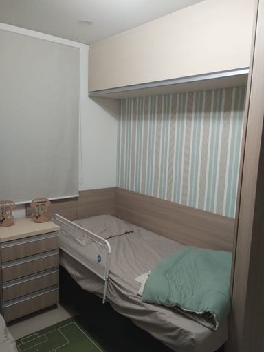 dormitório com armários planejados