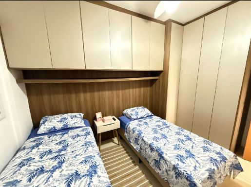 suíte 2 com armários planejados