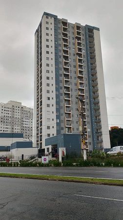 Fachada imponente do Residencial Cury Único