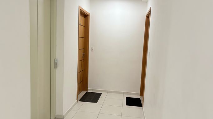 Hall de entrada dos apartamentos