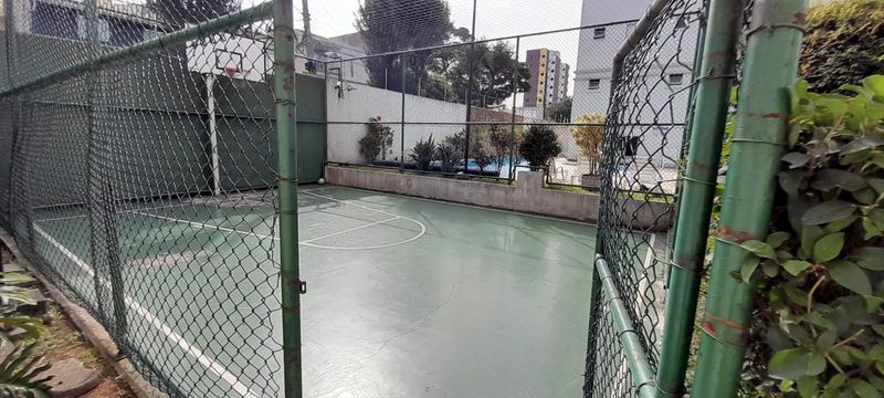 quadra poliesportiva