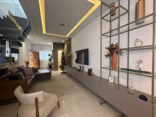 sala 2 ambientes em total requinte com teto rebaixado e sistema de iluminação impecável em LED