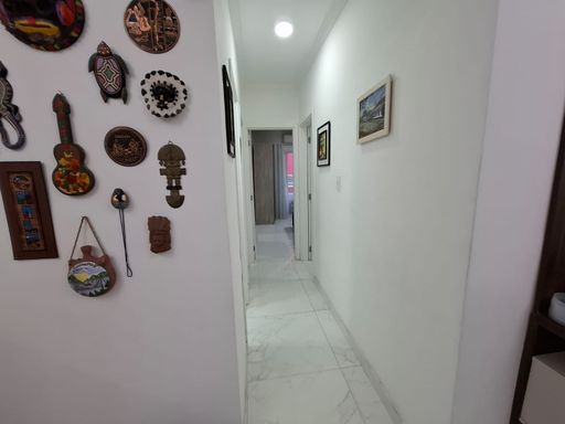 corredor de acesso aos dormitórios