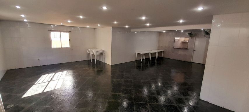 primeiro salão de jogos