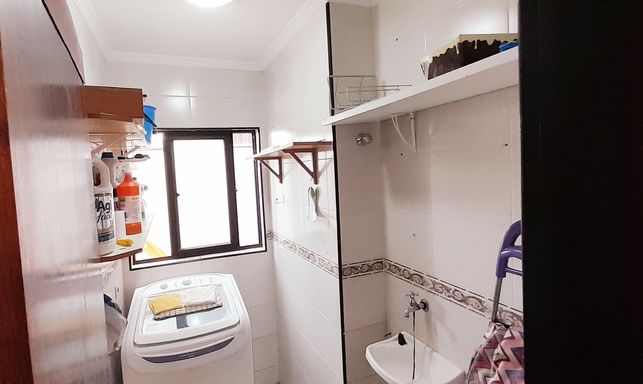 área de serviço individualizada bem arejada