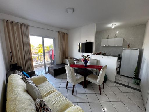 sala de estar semi integrada a cozinha padrão americana