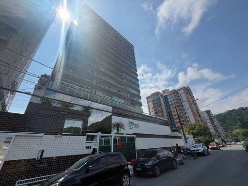 fachada imponente do Residencial Jardins do Forte