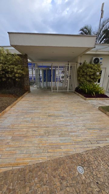 Entrada principal do condomínio