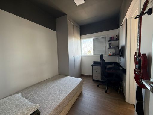 suíte 3 piso superior com planejados e espaço home office