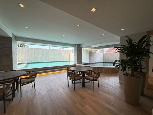 Piscina adulto e infantil