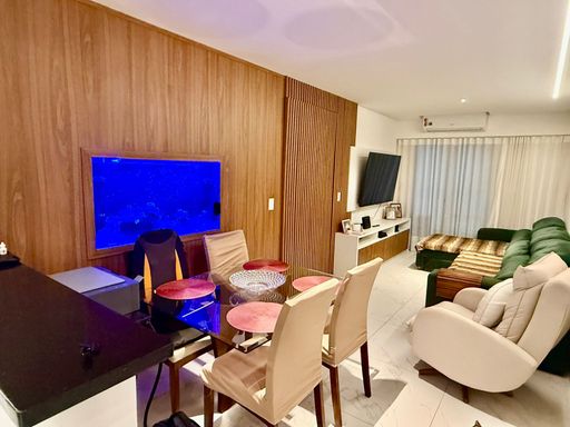 sala ampla dois ambientes com acesso a varanda gourmet
