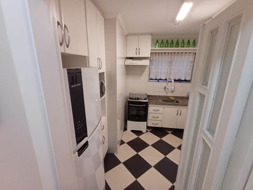 cozinha planejada clean completa em total requinte com porta camarão