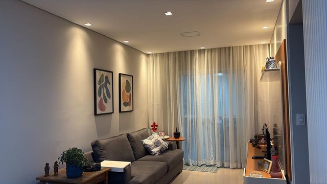 sala ampla 2 ambientes com teto rebaixado e acesso a varanda gourmet