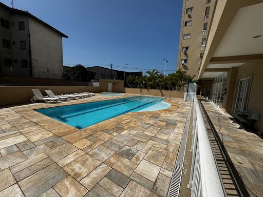 piscina adulto e infantil