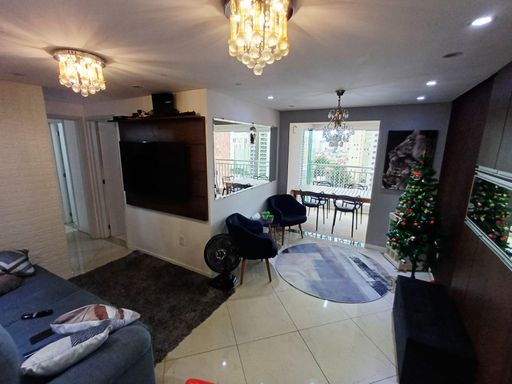 sala ampla dois ambientes com acesso a varanda gourmet envidraçada com vista livre e aos dormitórios