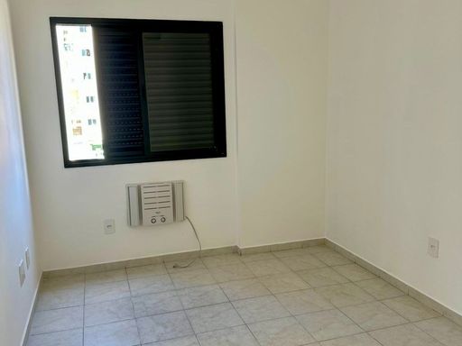 suíte com ar condicionado