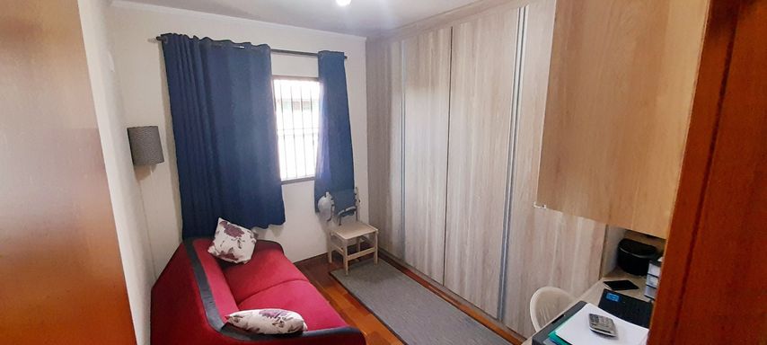 segundo dormitório com vista privilegiada e armário planejado