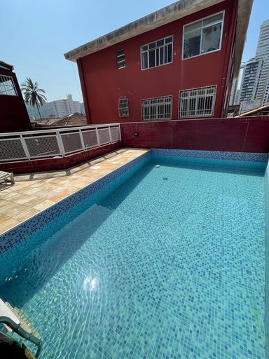 piscina com vista livre