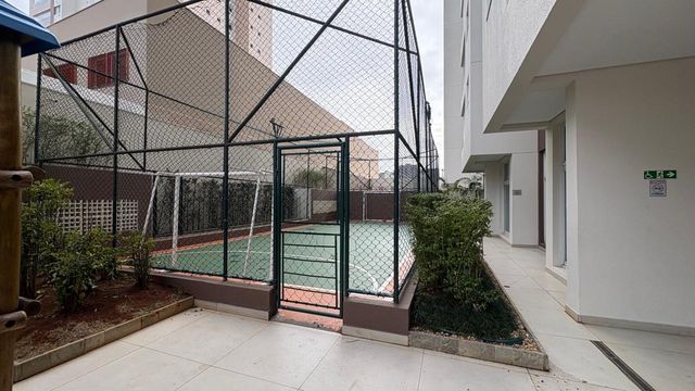 quadra poliesportiva.