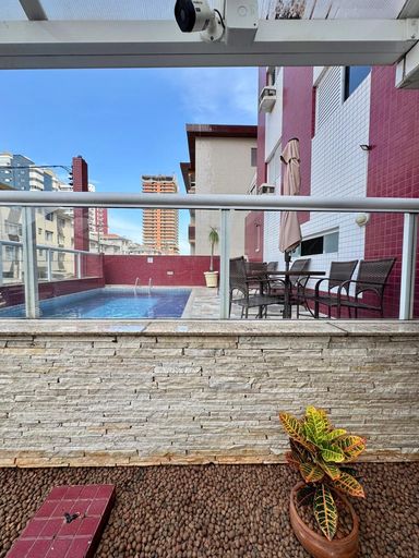piscina com vista livre