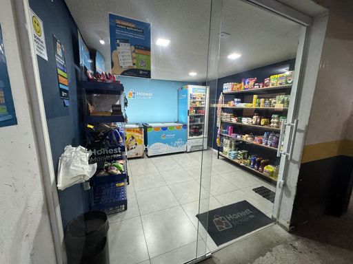 mini market