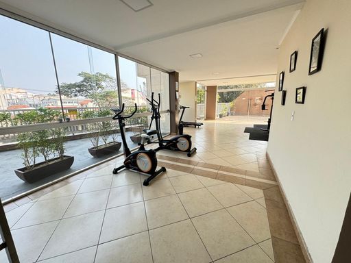 academia com vista livre