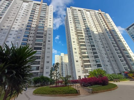 Praça central do Residencial Cidade Viva