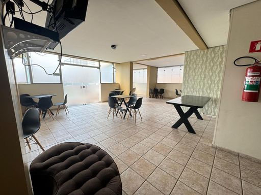 amplo salão de festas