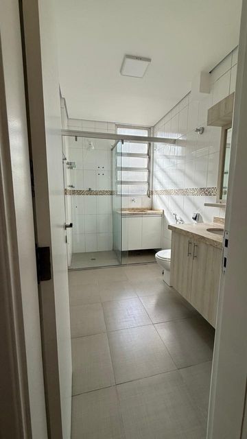 Banheiro Apartamento na Avenida Prestes Maia