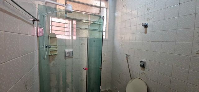 Banho com box blindex