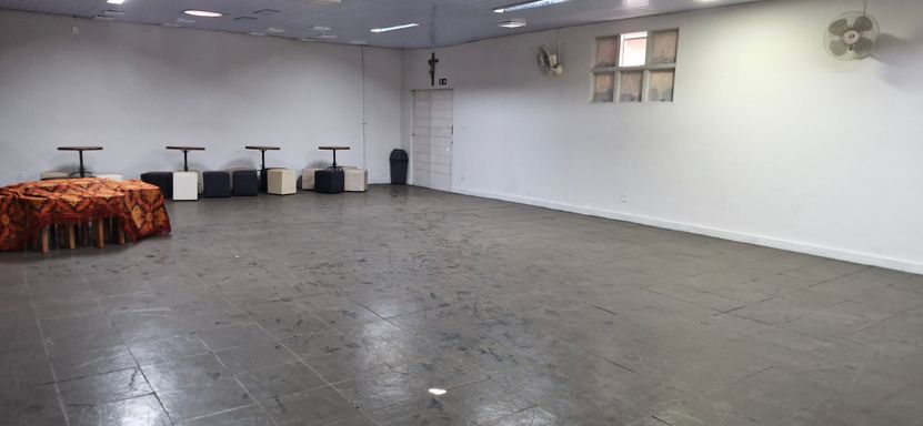 Salão superior (pode ser subdividido em outros ambientes)