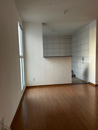 Vista da sala para a cozinha