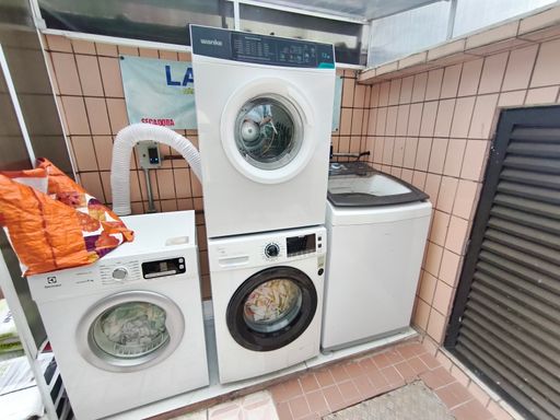 Lavanderia com Lava e Seca