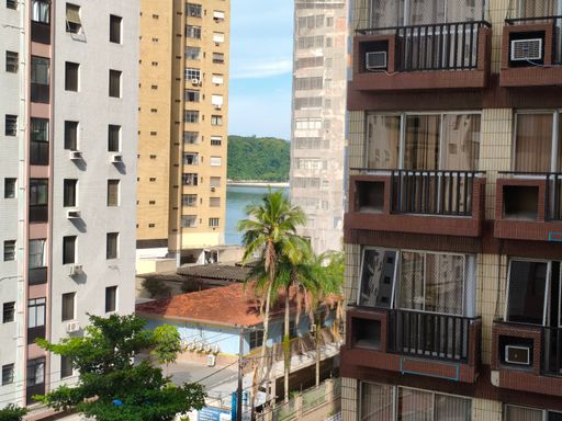 VISTA DA JANELA DA SALA