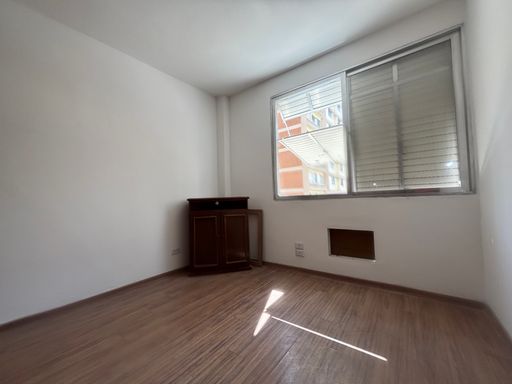 Quarto 1
