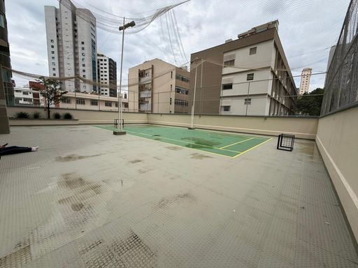 QUADRA POLIESOORTIVA