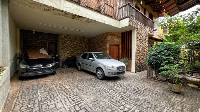 GARAGEM