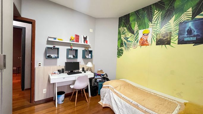 QUARTO